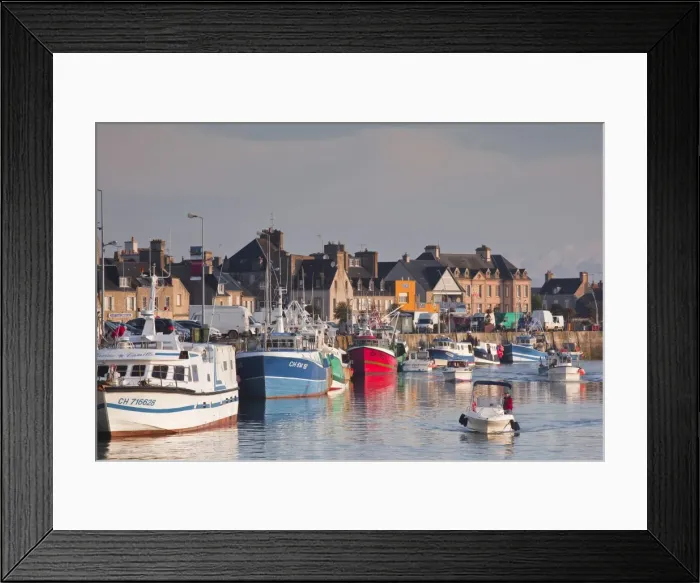 Framed Print : The harbour at Saint Vst La Hougue, Cotentin Peninsula, Normandy, France, Europe Framed Print : The harbour at Saint Vst La Hougue, Cotentin Peninsula, Normandy, France, Europe