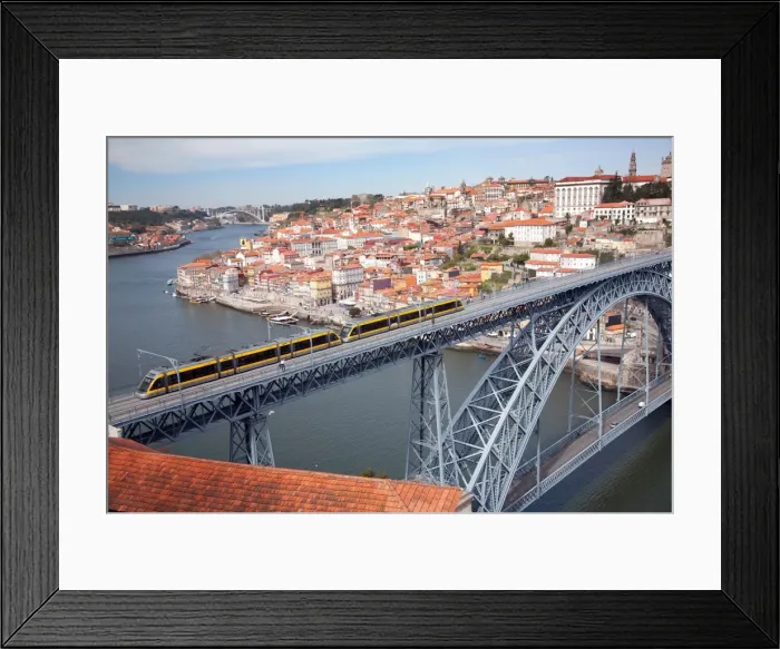 Framed Print : The Dom Luis 1 Bridge over the River Douro showing Porto Metro light rail in transit and Arrabida Bridge in background, Porto (Oporto), Portugal, Europe Framed Print : The Dom Luis 1 Bridge over the River Douro showing Porto Metro light rail in transit and Arrabida Bridge in background, Porto (Oporto), Portugal, Europe