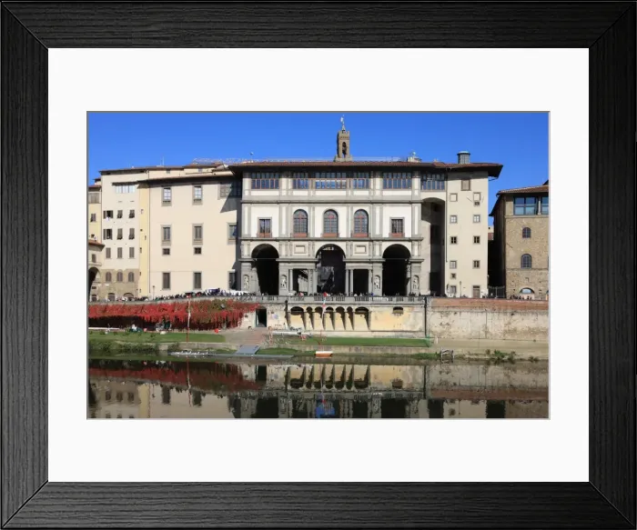 Framed Print : The Uffizi Gallery reflected in the Arno River, Florence, UNESCO World Heritage Site, Tuscany, Italy, Europe Framed Print : The Uffizi Gallery reflected in the Arno River, Florence, UNESCO World Heritage Site, Tuscany, Italy, Europe