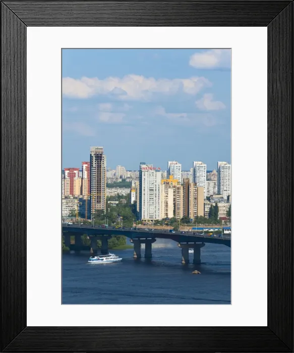 Framed Print : View towards Patona Bridge and Berezniaky over the Dnipro River, Kiev, Ukraine, Europe Framed Print : View towards Patona Bridge and Berezniaky over the Dnipro River, Kiev, Ukraine, Europe
