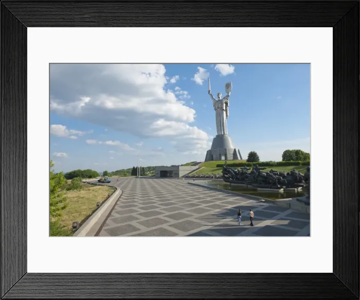 Framed Print : Rodina Mat (The Motherland Monument) and The National Museum of the History of the Great Patriotic War 1941-1945, Kiev, Ukraine, Europe Framed Print : Rodina Mat (The Motherland Monument) and The National Museum of the History of the Great Patriotic War 1941-1945, Kiev, Ukraine, Europe