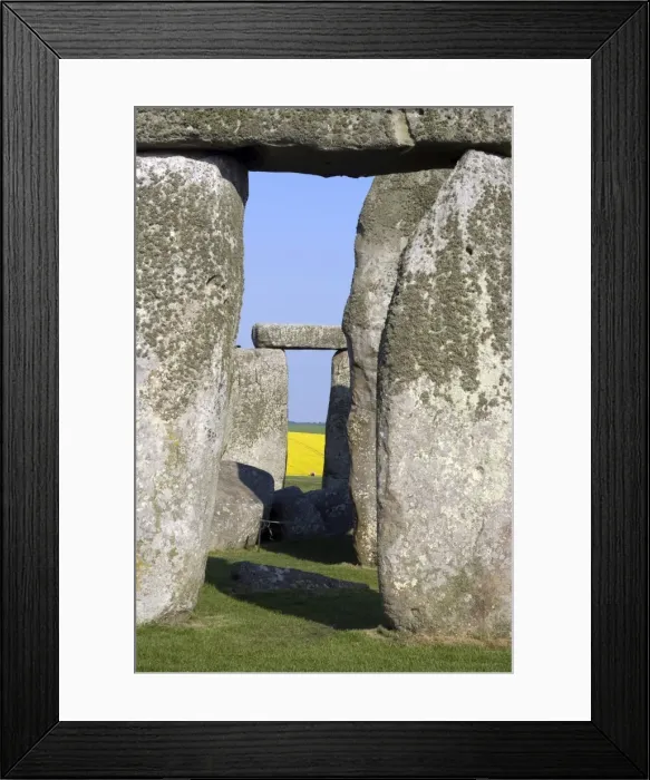 Framed Print : The prehistoric standing stone circle of Stonehenge, dating from between 3000 and 2000BC, UNESCO World Heritage Site, Wiltshire, England, United Kingdom, Europe Framed Print : The prehistoric standing stone circle of Stonehenge, dating from between 3000 and 2000BC, UNESCO World Heritage Site, Wiltshire, England, United Kingdom, Europe