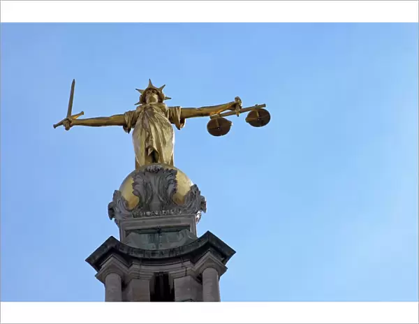 Statue of Lady Justice with sword, scales and blindfold, Old Bailey, Central Criminal Court, London, England, United Kingdom, Europe