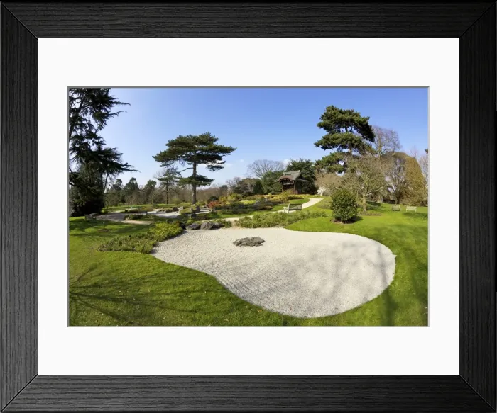 Framed Print : Japanese Gateway Chokushi-Mon, Gateway of Imperial Messenger, Royal Botanic Gardens, Kew, UNESCO World Heritage Site, London, England, United Kingdom, Europe Framed Print : Japanese Gateway Chokushi-Mon, Gateway of Imperial Messenger, Royal Botanic Gardens, Kew, UNESCO World Heritage Site, London, England, United Kingdom, Europe