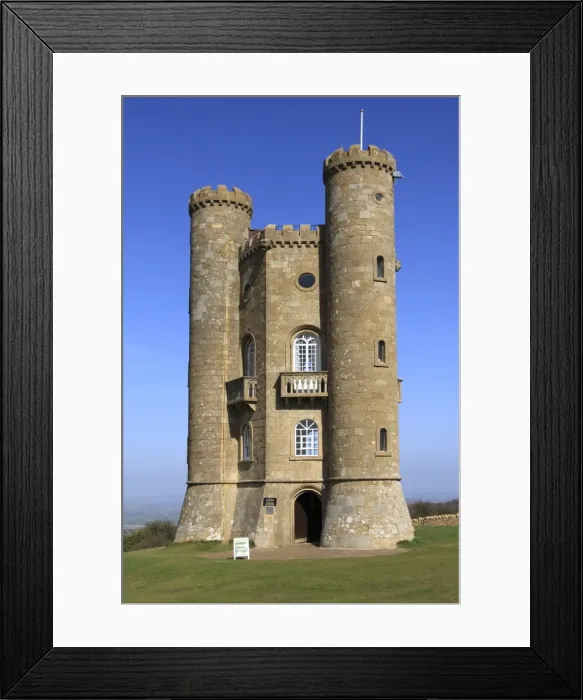 Framed Print : Broadway tower, Cotswolds, Worcestershire, England, United Kingdom, Europe Framed Print : Broadway tower, Cotswolds, Worcestershire, England, United Kingdom, Europe
