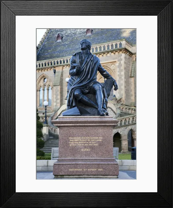 Framed Print : Robert Burns Statue, Albert Square, Dundee, Scotland Framed Print : Robert Burns Statue, Albert Square, Dundee, Scotland
