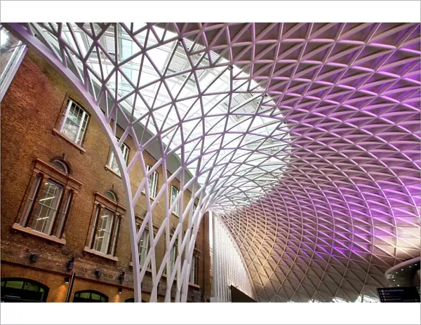 Western concourse of Kings Cross Station, London, England, United Kingdom, Europe