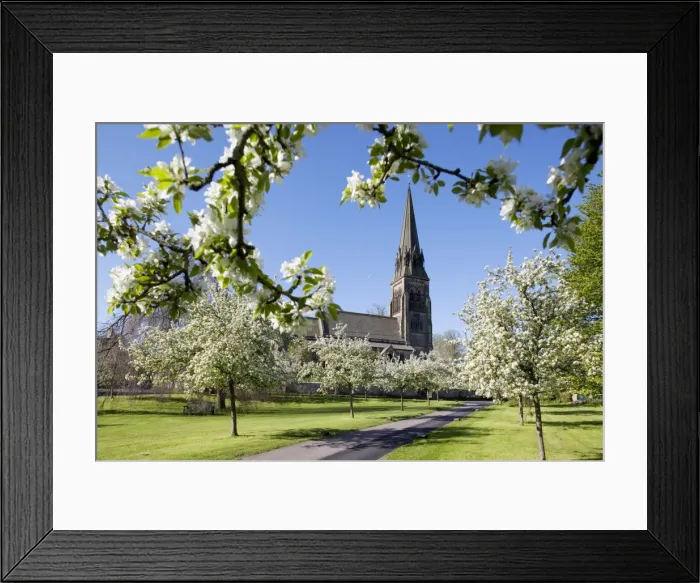 Framed Print : Edensor Village, Chatsworth Estate, Derbyshire, England, United Kingdom, Europe Framed Print : Edensor Village, Chatsworth Estate, Derbyshire, England, United Kingdom, Europe