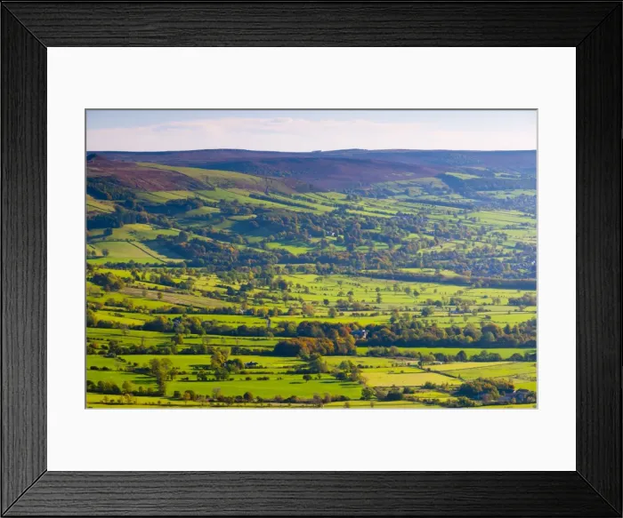 Framed Print : Hope Valley, Peak District National Park, Derbyshire, England Framed Print : Hope Valley, Peak District National Park, Derbyshire, England