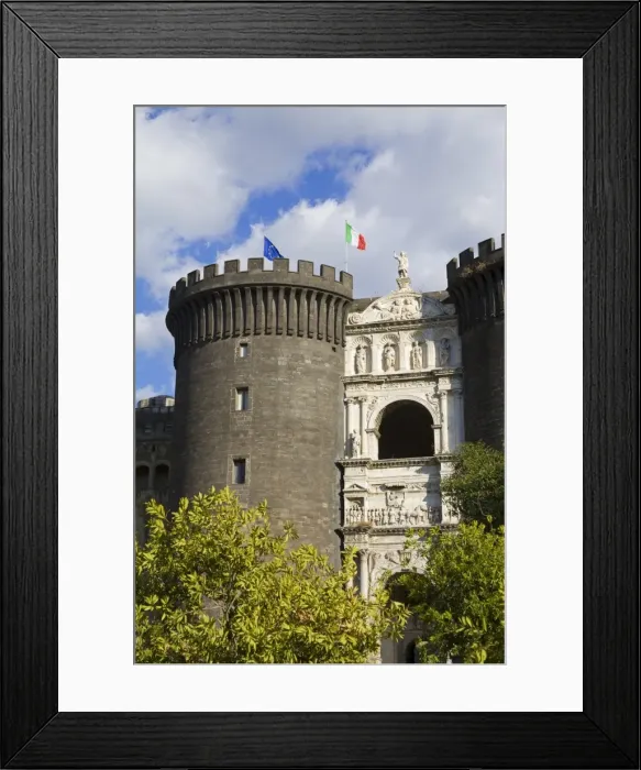 Framed Print : Maschio Angioino (Castle Nuovo), Naples, Campania, Italy, Europe Framed Print : Maschio Angioino (Castle Nuovo), Naples, Campania, Italy, Europe