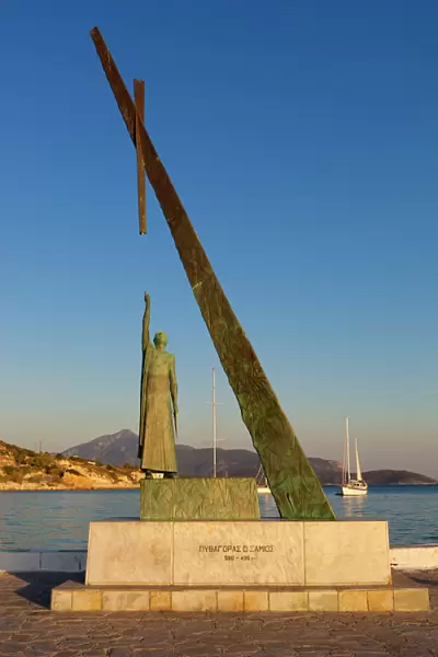 Statue of Pythagoras (Greek philosopher and mathematician), Pythagorion, Samos, Aegean Islands, Greece