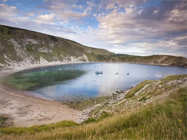 Lulworth Cove, a perfect horseshoe-shaped bay, Jurassic Coast, UNESCO World Heritage Site, Dorset, England, United Kingdom, Europe