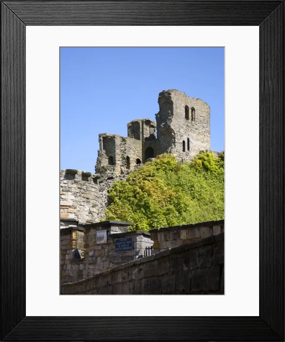 Framed Print : Scarborough Castle Keep, Scarborough, North Yorkshire, Yorkshire, England, United Kingdom, Europe Framed Print : Scarborough Castle Keep, Scarborough, North Yorkshire, Yorkshire, England, United Kingdom, Europe