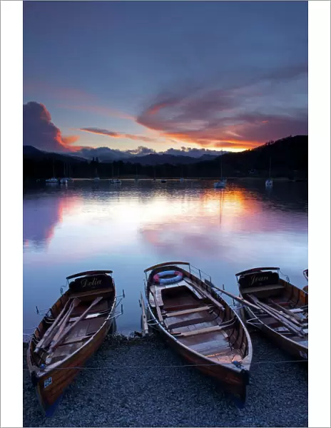 Sunset, Ambleside, Lake Windermere, Lake District National Park, Cumbria, England, United Kingdom, Europe