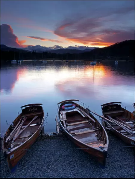 Sunset, Ambleside, Lake Windermere, Lake District National Park, Cumbria, England, United Kingdom, Europe