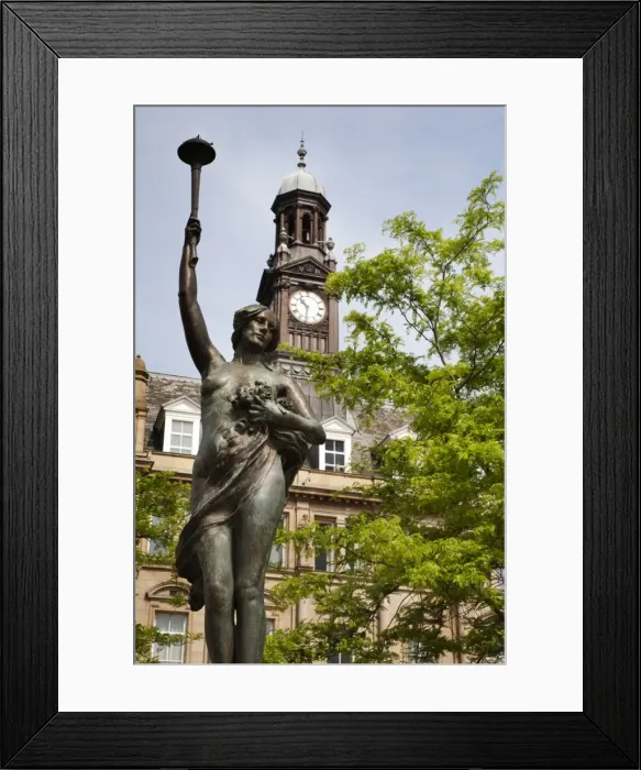 Framed Print : Morn Statue in City Square, Leeds, West Yorkshire, Yorkshire, England, United Kingdom, Europe Framed Print : Morn Statue in City Square, Leeds, West Yorkshire, Yorkshire, England, United Kingdom, Europe
