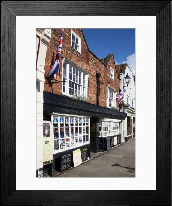 Framed Print : The Oldest Chemist Shop and Lavender Tea Rooms, Knaresborough, North Yorkshire, Yorkshire, England, United Kingdom, Europe Framed Print : The Oldest Chemist Shop and Lavender Tea Rooms, Knaresborough, North Yorkshire, Yorkshire, England, United Kingdom, Europe