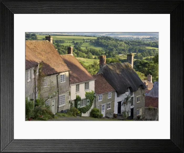 Framed Print : Gold Hill, and view over Blackmore Vale, Shaftesbury, Dorset, England, United Kingdom, Europe Framed Print : Gold Hill, and view over Blackmore Vale, Shaftesbury, Dorset, England, United Kingdom, Europe