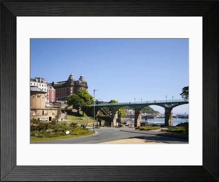 Framed Print : Cliff Bridge, Scarborough, North Yorkshire, Yorkshire, England, United Kingdom, Europe Framed Print : Cliff Bridge, Scarborough, North Yorkshire, Yorkshire, England, United Kingdom, Europe