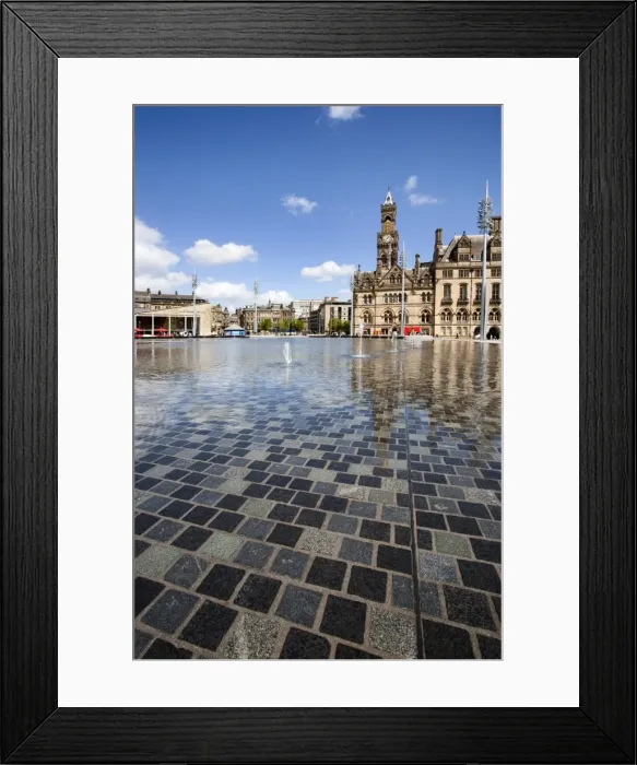 Framed Print : City Park Fountains and City Hall, Bradford, West Yorkshire, Yorkshire, England, United Kingdom, Europe Framed Print : City Park Fountains and City Hall, Bradford, West Yorkshire, Yorkshire, England, United Kingdom, Europe