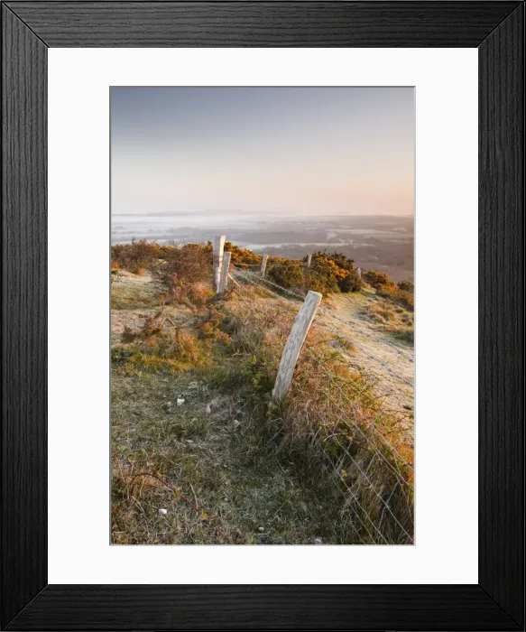 Framed Print : A misty dawn on the countryside surrounding Corfe Castle village, Dorset, England, United Kingdom, Europe Framed Print : A misty dawn on the countryside surrounding Corfe Castle village, Dorset, England, United Kingdom, Europe