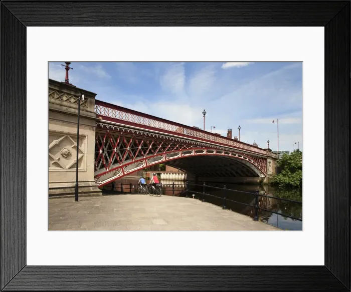 Framed Print : Cyclists by the River Aire at Crown Point Bridge, Leeds, West Yorkshire, Yorkshire, England, United Kingdom, Europe Framed Print : Cyclists by the River Aire at Crown Point Bridge, Leeds, West Yorkshire, Yorkshire, England, United Kingdom, Europe