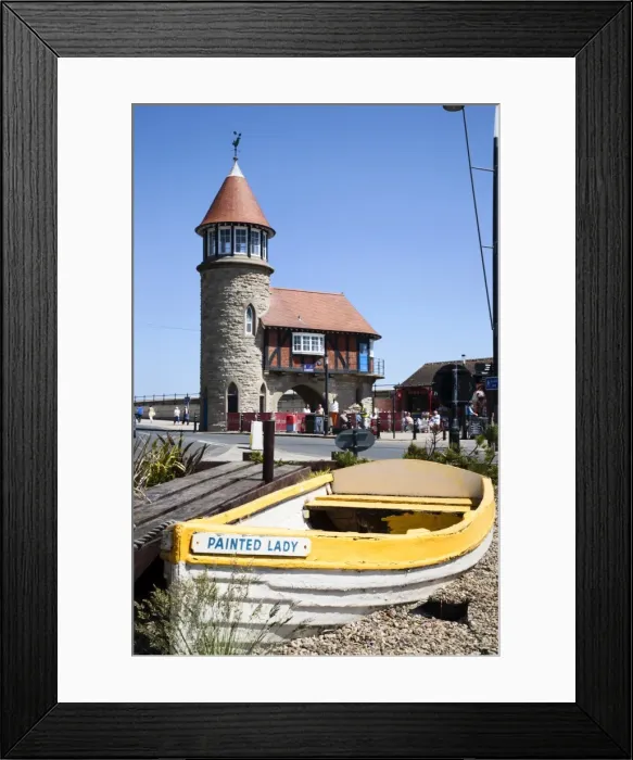 Framed Print : HM Coastguard Building, Scarborough, North Yorkshire, Yorkshire, England, United Kingdom, Europe Framed Print : HM Coastguard Building, Scarborough, North Yorkshire, Yorkshire, England, United Kingdom, Europe