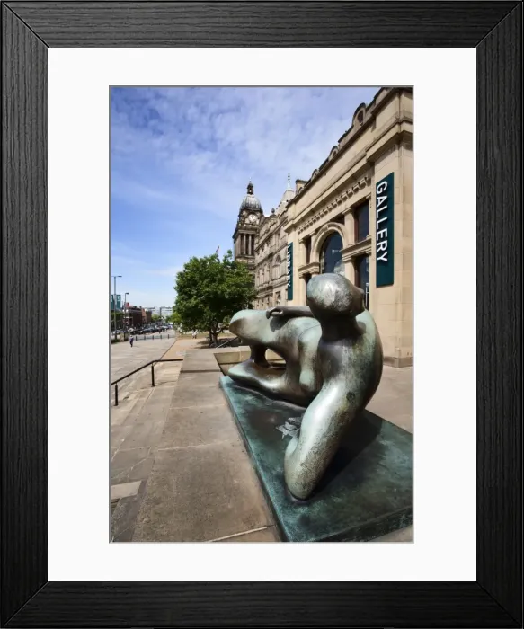 Framed Print : Reclining Woman Elbow Statue by Henry Moore, Leeds, West Yorkshire, Yorkshire, England, United Kingdom, Europe Framed Print : Reclining Woman Elbow Statue by Henry Moore, Leeds, West Yorkshire, Yorkshire, England, United Kingdom, Europe