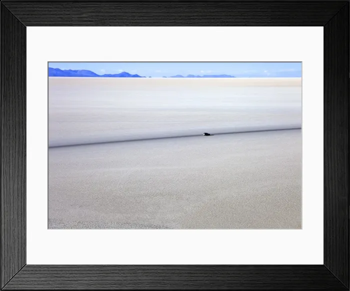Framed Print : Salar de Uyuni is the largest salt flat in the world and is in South West Bolivia, Bolivia, South America Framed Print : Salar de Uyuni is the largest salt flat in the world and is in South West Bolivia, Bolivia, South America
