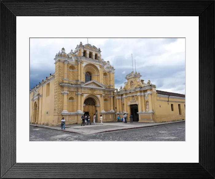 Framed Print : Iglesia San Pedro (Church of Saint Peter), Antigua, UNESCO World Heritage Site, Guatemala, Central America Framed Print : Iglesia San Pedro (Church of Saint Peter), Antigua, UNESCO World Heritage Site, Guatemala, Central America