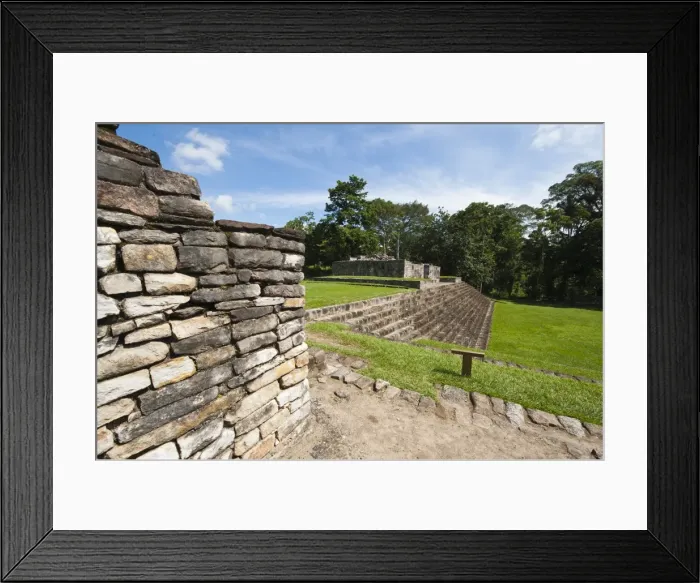 Framed Print : Mayan ruins at Quirigua Archaeological Park, UNESCO World Heritage Site, Guatemala, Central America Framed Print : Mayan ruins at Quirigua Archaeological Park, UNESCO World Heritage Site, Guatemala, Central America
