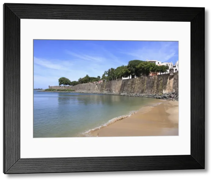 Framed Print : Old City Wall, UNESCO World Heritage Site, Old San Juan, San Juan, Puerto Rico, West Indies, Caribbean, United States of America, Central America Framed Print : Old City Wall, UNESCO World Heritage Site, Old San Juan, San Juan, Puerto Rico, West Indies, Caribbean, United States of America, Central America