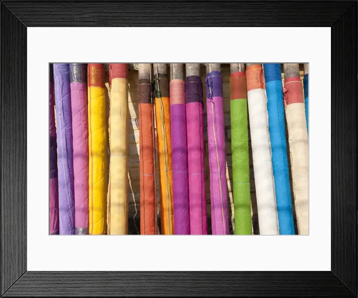 Framed Print : Sari lengths of brightly coloured cotton, hand woven on village looms, Kalna, West Bengal, India, Asia Framed Print : Sari lengths of brightly coloured cotton, hand woven on village looms, Kalna, West Bengal, India, Asia