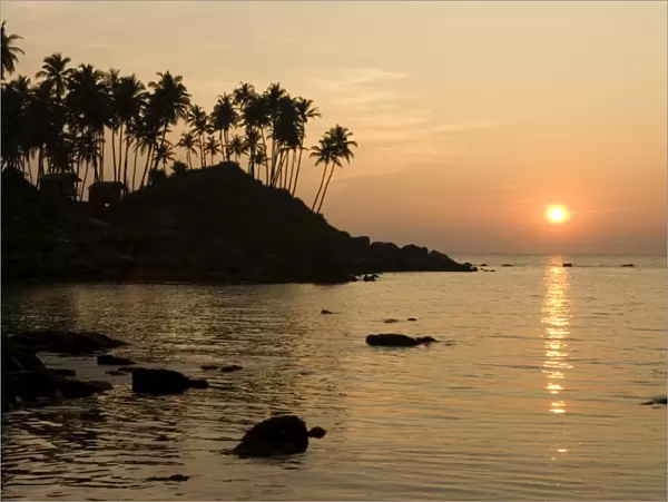 Sunset over Colomb Beach, Palolem, Goa, India, Asia