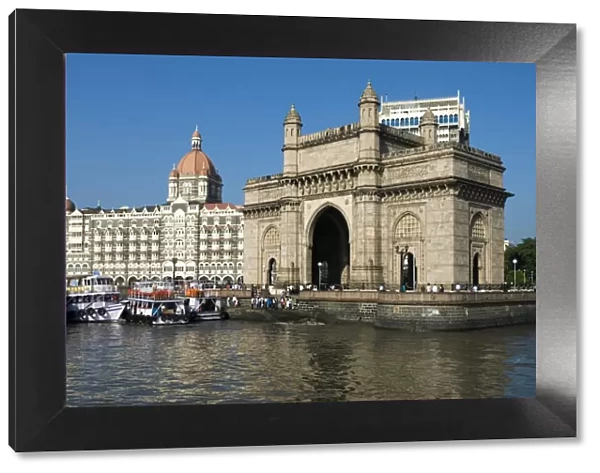 Waterfront with Taj Mahal Palace and Tower Hotel and Gateway of India, Mumbai (Bombay), Maharashtra, India, Asia