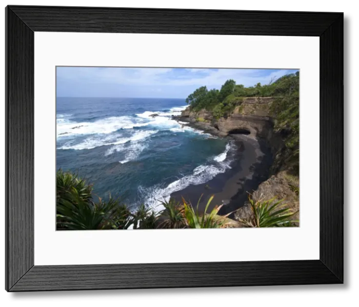 Framed Print : View over Shark Bay below Volcano Yasur, Island of Tanna, Vanuatu, South Pacific, Pacific Framed Print : View over Shark Bay below Volcano Yasur, Island of Tanna, Vanuatu, South Pacific, Pacific