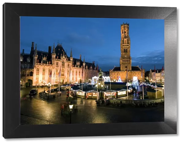 Christmas Market in the Market Square with Belfry behind, Bruges, West Vlaanderen (Flanders), Belgium, Europe