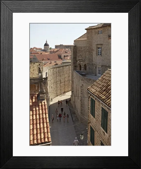 Framed Print : Inside the Walled City of Dubrovnik, UNESCO World Heritage Site, Croatia, Europe Framed Print : Inside the Walled City of Dubrovnik, UNESCO World Heritage Site, Croatia, Europe