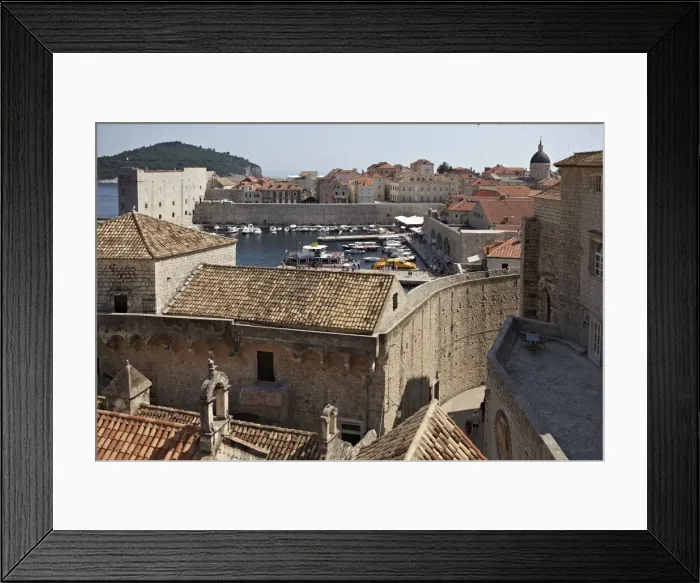 Framed Print : The harbour and the Walled City of Dubrovnik, UNESCO World Heritage Site, Croatia, Europe Framed Print : The harbour and the Walled City of Dubrovnik, UNESCO World Heritage Site, Croatia, Europe