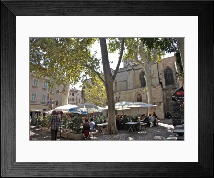 Framed Print : Street cafes in the old city of Avignon, Vaucluse, Provence, France, Europe Framed Print : Street cafes in the old city of Avignon, Vaucluse, Provence, France, Europe