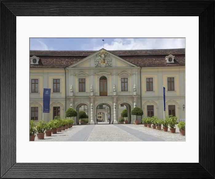 Framed Print : The gateway to the inner courtyard, the 18th century Baroque Residenzschloss, inspired by Versailles Palace, Ludwigsburg, Baden Wurttemburg, Germany, Europe Framed Print : The gateway to the inner courtyard, the 18th century Baroque Residenzschloss, inspired by Versailles Palace, Ludwigsburg, Baden Wurttemburg, Germany, Europe