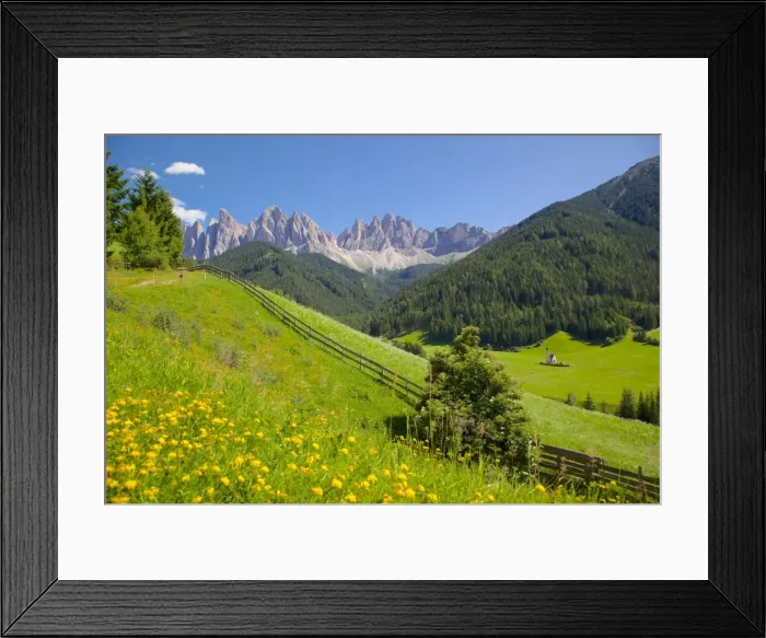Framed Print : Val di Funes, Bolzano Province, Trentino-Alto Adige / South Tyrol, Italian Dolomites, Italy, Europe Framed Print : Val di Funes, Bolzano Province, Trentino-Alto Adige / South Tyrol, Italian Dolomites, Italy, Europe
