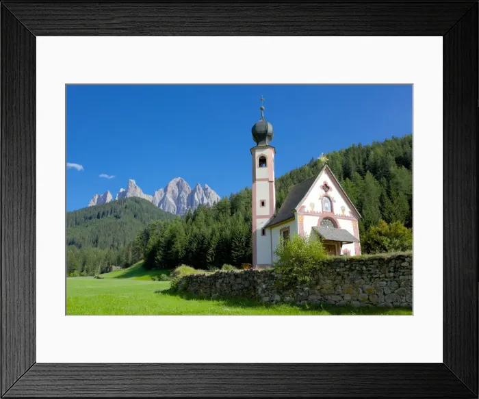 Framed Print : Church, Val di Funes, Bolzano Province, Trentino-Alto Adige / South Tyrol, Italian Dolomites, Italy, Europe Framed Print : Church, Val di Funes, Bolzano Province, Trentino-Alto Adige / South Tyrol, Italian Dolomites, Italy, Europe