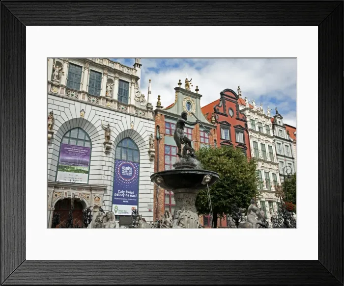 Framed Print : View of Neptunes Fountain and Artus Court, Gdansk, Pomerania, Poland, Europe Framed Print : View of Neptunes Fountain and Artus Court, Gdansk, Pomerania, Poland, Europe