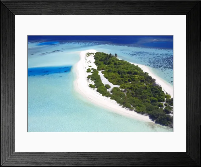 Framed Print : Aerial view of a desert island, Maldives, Indian Ocean, Asia Framed Print : Aerial view of a desert island, Maldives, Indian Ocean, Asia