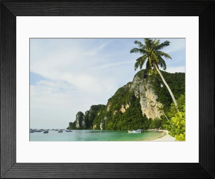 Framed Print : Ton Sai Bay, Ko Phi Phi, Krabi Province, Thailand, Southeast Asia, Asia Framed Print : Ton Sai Bay, Ko Phi Phi, Krabi Province, Thailand, Southeast Asia, Asia