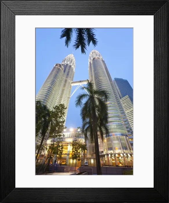 Framed Print : Low angle view of the Petronas Twin Towers, Kuala Lumpur, Malaysia, Southeast Asia, Asia Framed Print : Low angle view of the Petronas Twin Towers, Kuala Lumpur, Malaysia, Southeast Asia, Asia