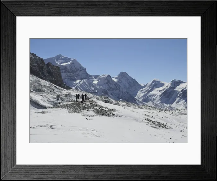 Framed Print : Thorong La (Thorung La), pass at 5416m, Annapurna Conservation Area, Gandaki, Western Region (Pashchimanchal), Nepal, Himalayas, Asia Framed Print : Thorong La (Thorung La), pass at 5416m, Annapurna Conservation Area, Gandaki, Western Region (Pashchimanchal), Nepal, Himalayas, Asia