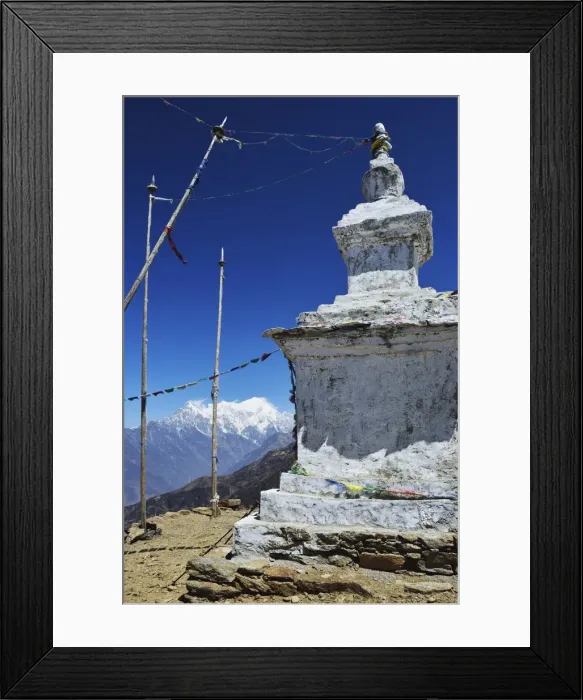 Framed Print : Stupa, Langtang National Park, Bagmati, Central Region (Madhyamanchal), Nepal, Himalayas, Asia Framed Print : Stupa, Langtang National Park, Bagmati, Central Region (Madhyamanchal), Nepal, Himalayas, Asia