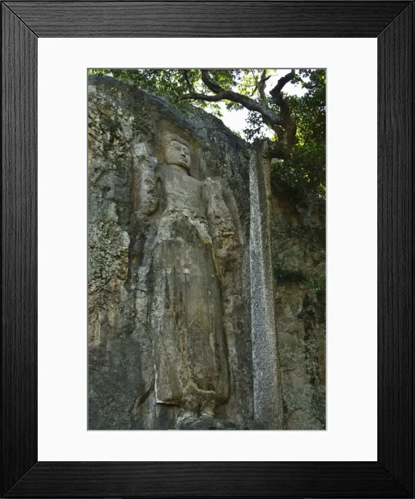 Framed Print : Buddha image, Dhowa Rock Temple, Bandarawela, Sri Lanka, Asia Framed Print : Buddha image, Dhowa Rock Temple, Bandarawela, Sri Lanka, Asia